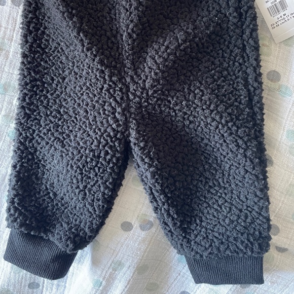 Black cozy baby sherpa pants - Picture 3 of 3